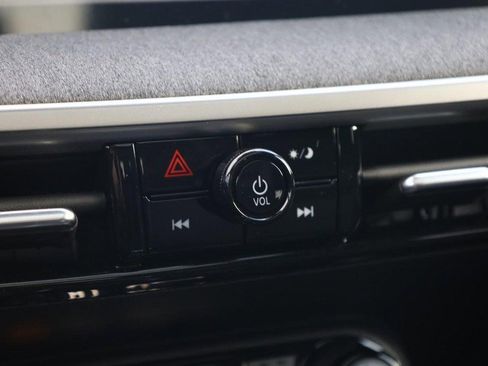 New 2026 Nissan Kicks SV w/ SV Premium Package image 15