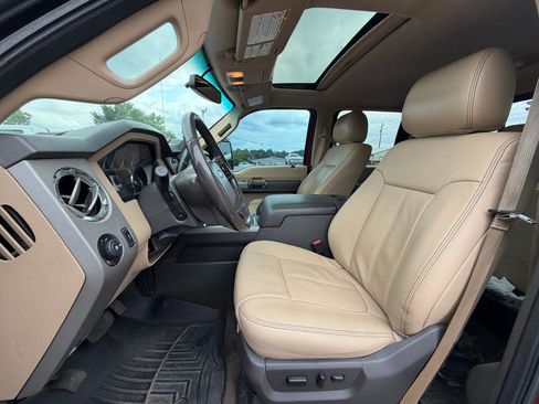 Used 2013 Ford F250 Lariat w/ Lariat Ultimate Pkg AWD/4WD image 9