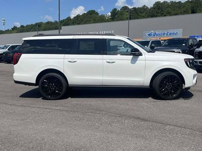 New 2026 Ford Expedition Max Platinum w/ Stealth Performance Package