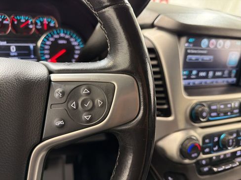 Used 2020 GMC Yukon XL SLT AWD/4WD image 28