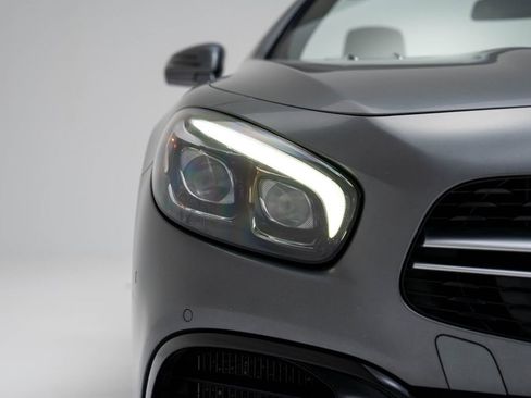 Used 2017 Mercedes-Benz SL 63 AMG image 55