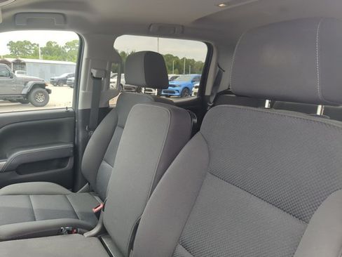 Used 2018 Chevrolet Silverado 1500 LT w/ Texas Edition RWD image 16