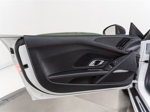 Used 2017 Audi R8 V10 AWD/4WD image 68