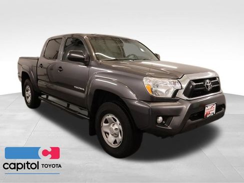 Used 2014 Toyota Tacoma PreRunner RWD image 3
