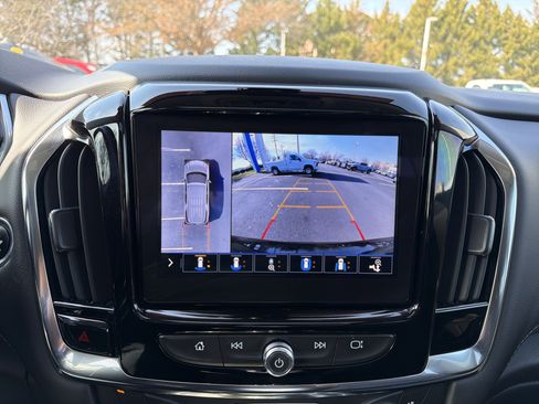 Used 2021 Chevrolet Traverse Premier w/ Redline Edition image 24