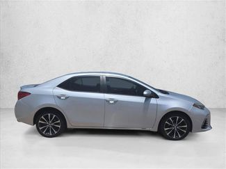 Used 2018 Toyota Corolla SE FWD video 4