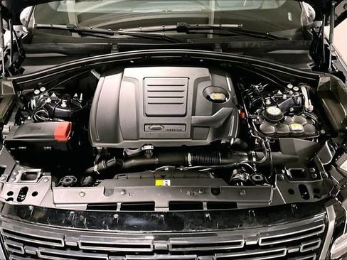 Certified 2026 Land Rover Range Rover Velar Dynamic SE AWD/4WD image 9
