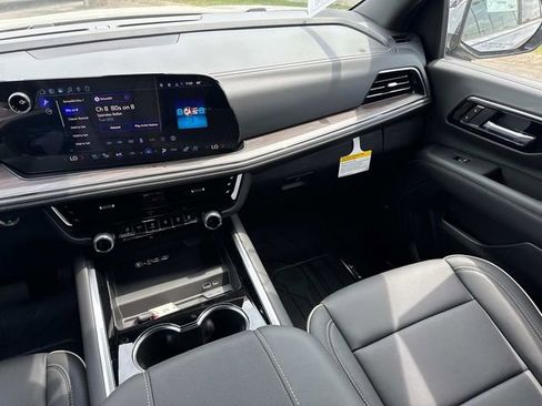 New 2026 Chevrolet Tahoe Premier AWD/4WD image 21