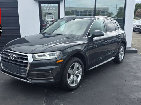Used 2018 Audi Q5 2.0T Premium Plus w/ Premium Plus Package image 1