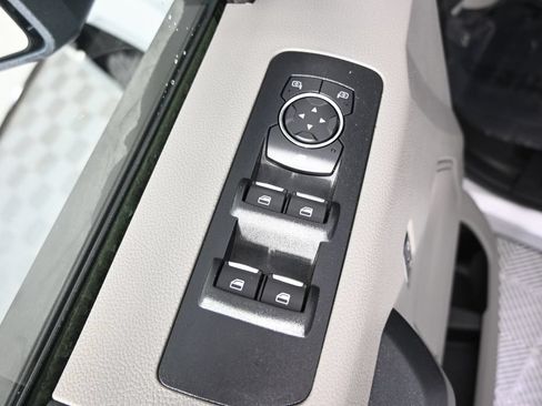 Used 2017 Ford F150 XL w/ Equipment Group 101A Mid AWD/4WD image 19