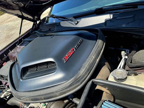 Used 2020 Dodge Challenger R/T Scat Pack w/ Shaker Package RWD image 32