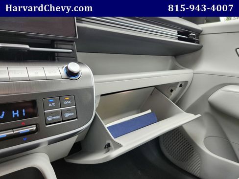 Used 2025 Hyundai Kona SEL image 13