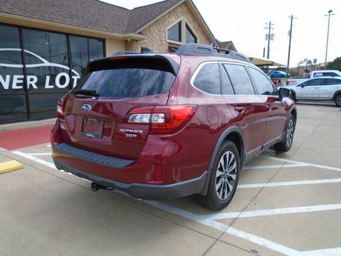 Used 2016 Subaru Outback 3.6R Limited AWD/4WD image 8