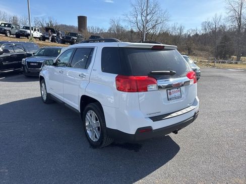 Used 2010 GMC Terrain SLT image 6