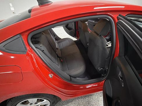 Used 2016 Chevrolet Cruze LS FWD image 25