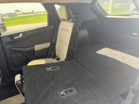 Used 2020 Ford Escape SEL AWD/4WD image 25