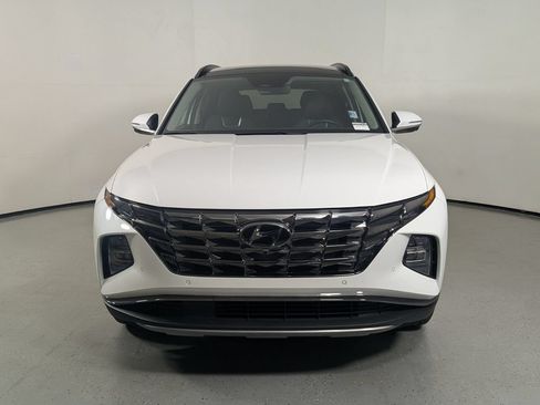Certified 2022 Hyundai Tucson Limited FWD image 2