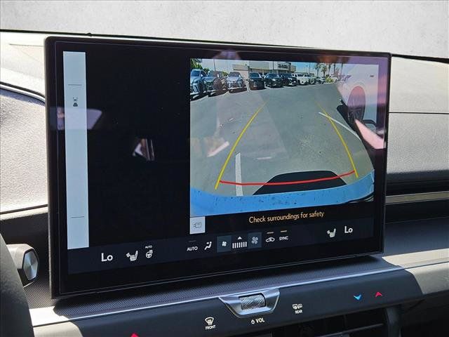 New 2026 Lexus ES 350e FWD image 13