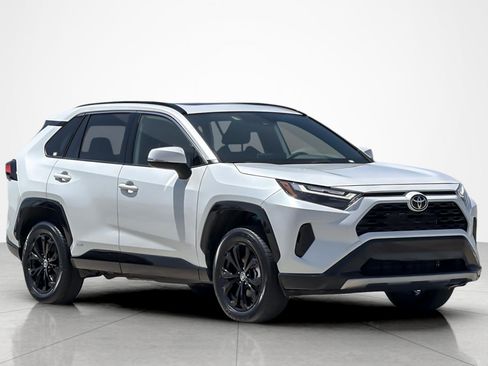 Certified 2025 Toyota RAV4 SE w/ Convenience Package AWD/4WD image 7