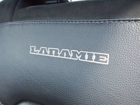Used 2023 RAM 1500 Laramie AWD/4WD image 22