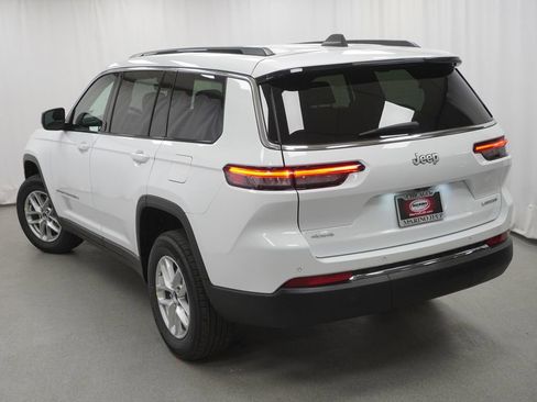 New 2026 Jeep Grand Cherokee L Laredo AWD/4WD image 11