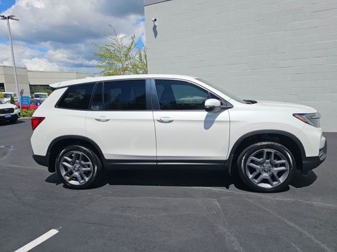 Used 2023 Honda Passport EX-L image 8