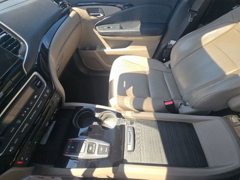 Used 2020 Honda Pilot Elite image 24