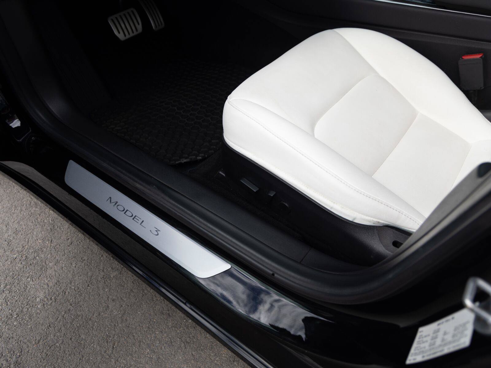 Used 2019 Tesla Model 3 Long Range AWD/4WD image 12