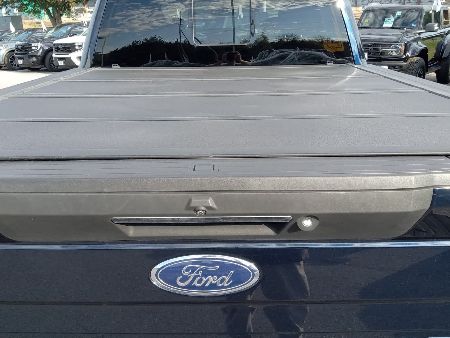 Used 2022 Ford F250 Lariat w/ Lariat Ultimate Package AWD/4WD image 15