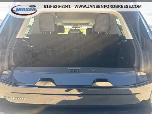 Used 2025 Ford Expedition Platinum AWD/4WD image 27