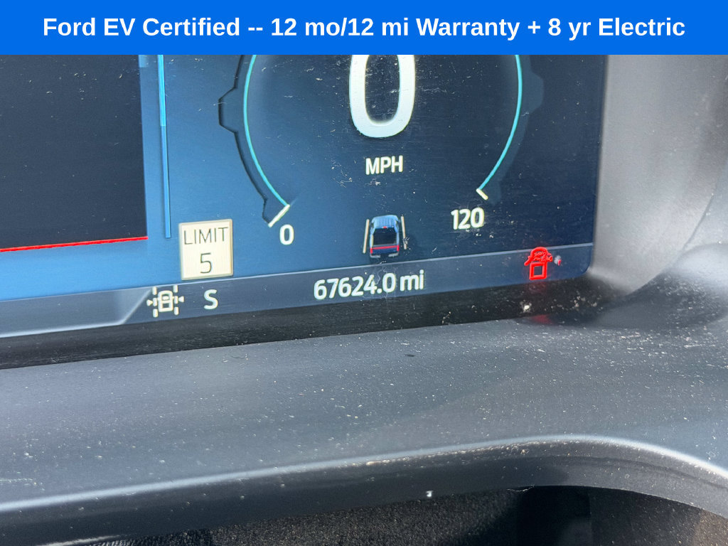 Used 2023 Ford F150 Lightning Lariat w/ Max Trailer Tow Package AWD/4WD image 28