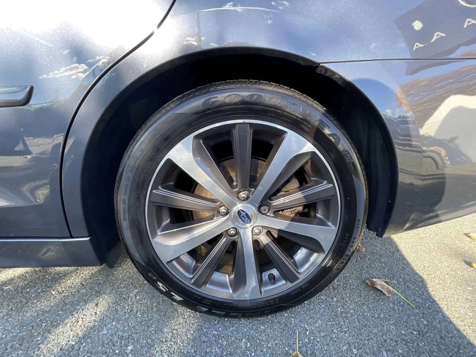 Used 2015 Subaru Legacy 3.6R Limited AWD/4WD image 24