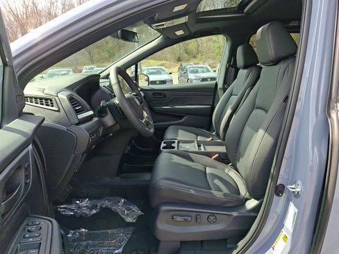 New 2026 Honda Odyssey Sport-L image 16