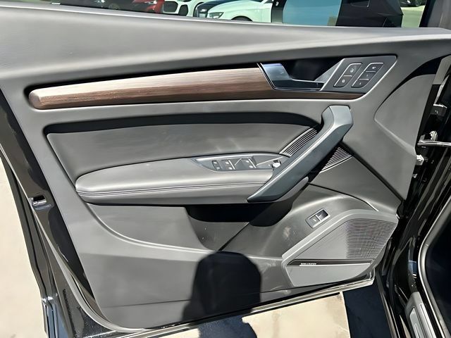 Used 2023 Audi Q5 2.0T Premium Plus AWD/4WD image 23