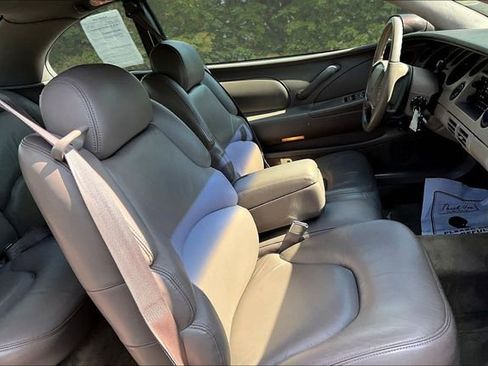 Used 1995 Buick Riviera Supercharged Coupe FWD image 26