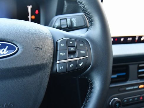 New 2025 Ford Maverick XLT w/ Equipment Group 301A image 35