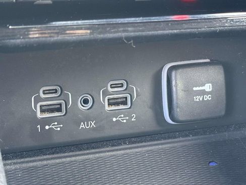 Used 2021 Jeep Grand Cherokee L Laredo w/ Luxury Tech Group I AWD/4WD image 20