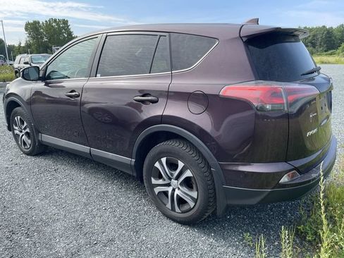 Used 2017 Toyota RAV4 LE w/ All Weather Liner Package AWD/4WD image 3