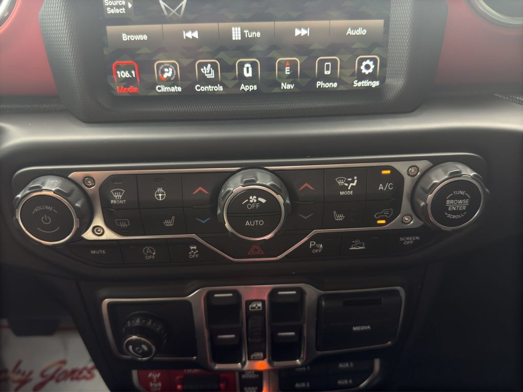 Used 2020 Jeep Gladiator Rubicon AWD/4WD image 27