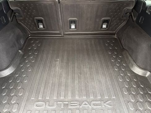 Used 2021 Subaru Outback Limited XT image 17