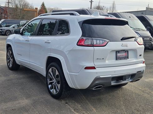Used 2019 Jeep Cherokee Overland w/ Technology Group image 5
