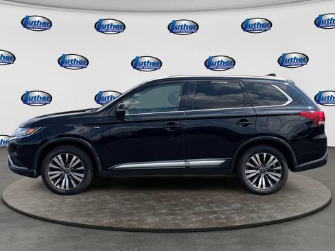 Used 2019 Mitsubishi Outlander GT AWD/4WD image 2