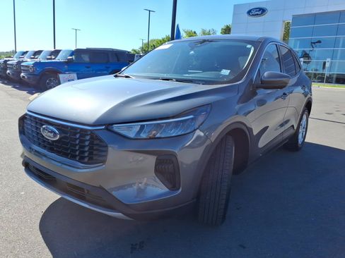Certified 2024 Ford Escape Active w/ Tech Pack #2 AWD/4WD image 7