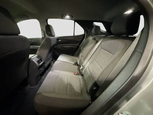 Used 2023 Chevrolet Equinox LT image 23