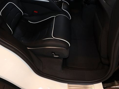 Certified 2024 Ferrari Purosangue image 50