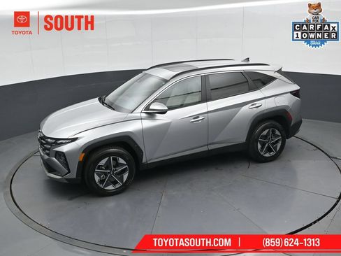 Used 2025 Hyundai Tucson SEL AWD/4WD image 52