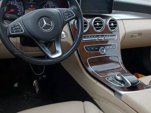 Used 2016 Mercedes-Benz C 300 4MATIC Sedan image 6