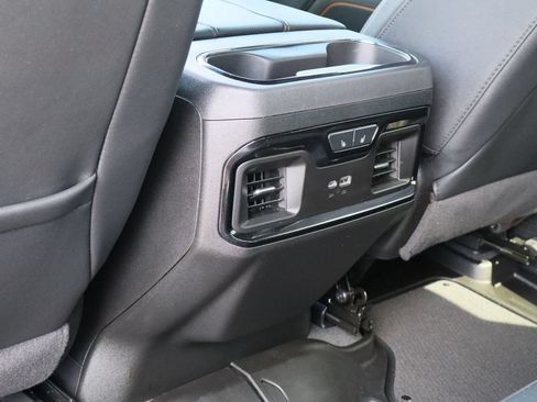 Certified 2025 GMC Sierra 2500 AT4 w/ AT4 Premium Plus Package AWD/4WD image 27