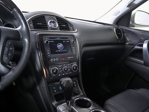 Used 2017 Buick Enclave Leather FWD image 33