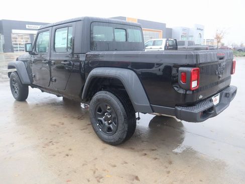 New 2026 Jeep Gladiator Sport image 21